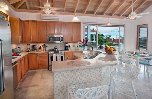 Spanish Town Villa | Dec 30-Jan 5/26, 10% discount! Fully Air Conditioned!