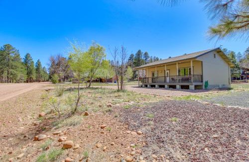 Clay Springs House | Deck and ATV Trail Access Quiet Cabin in Show Low