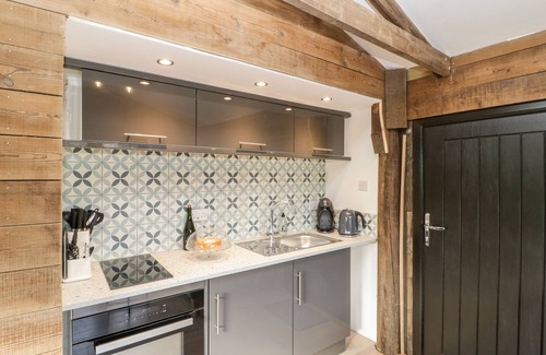 Wimborne Cottage | DEER LODGE, romantic, country holiday cottage in Wimborne Minster