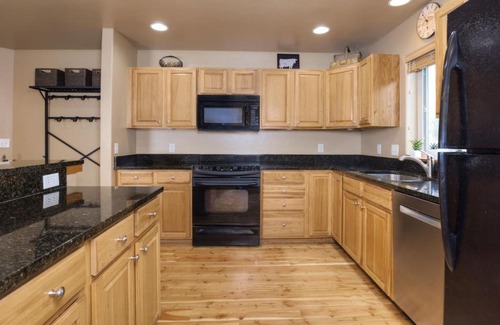 Big Sky House | Deer Run Condo 12 Blacktail Buck