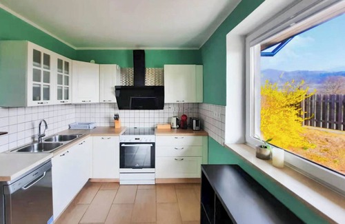 Bled House | Deerwood- Private large House relax with Bled castle view & Pretty Relax Garden
