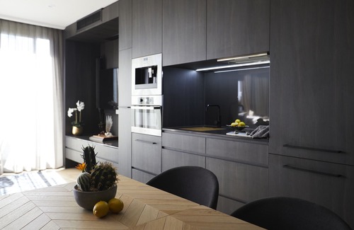 Melbourne Central Business District Apartment | Degraves Studio Apartment-hotel luxury with the comfort of home in Melbourne CBD