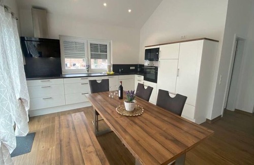 Sehestedt Boat Rental | Deichoase Comfortable holiday residence