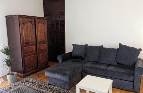 Vukov Spomenik Apartment | Deja FREE PARKING