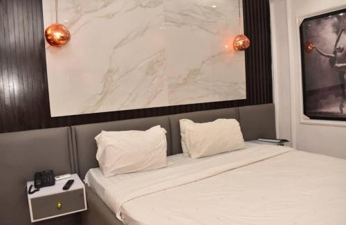 Ikotun Hotel | DEL HOTEL and SUITES