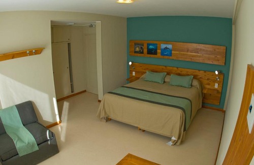 Puerto Piramides Hotel | Del Nomade Hosteria Ecologica