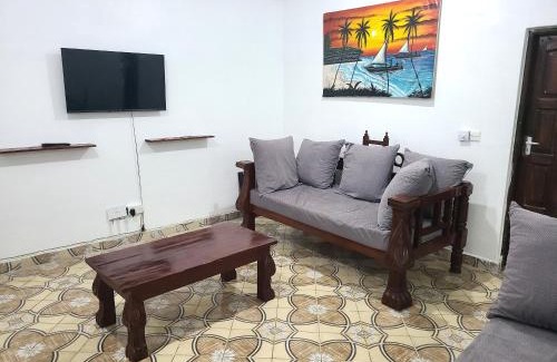 Watamu House | Delicious House, Watamu, 2-bedroom with secure compound free parking and wifi
