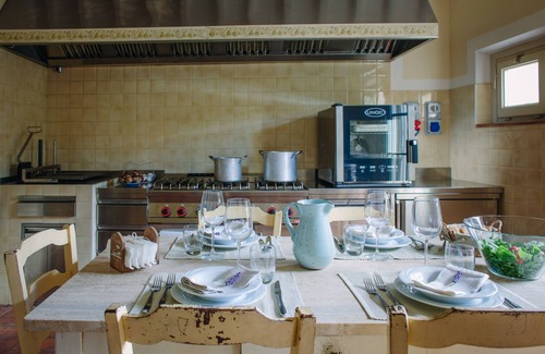 Montemagno Villa | Delicious Villa with wellness center and private pool
