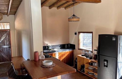 Mancora House | Delightful 2-bedroom house with WiFi in Mancora