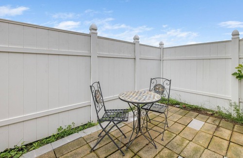 Middletown House | Delightful 2-bedroom colonial central Connectiicut
