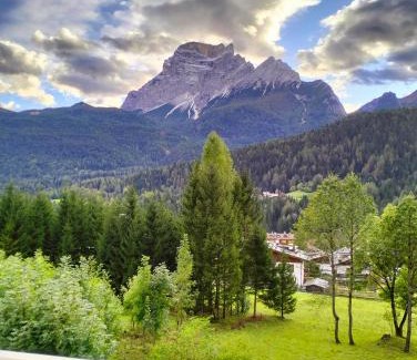 San Vito di Cadore Apartment | Deliziosa mansarda con vista Dolomiti