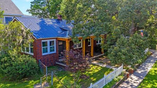 North Charleston House | Delsey family home steps away from Park Circle