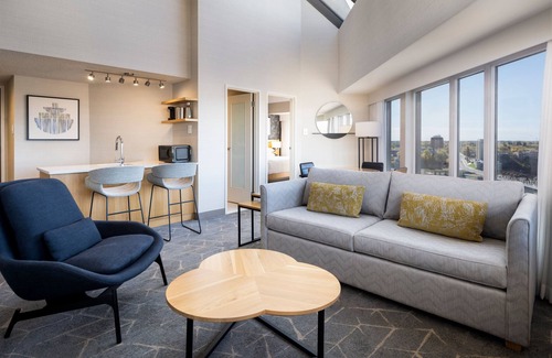 Saskatoon Downtown Hotel | Delta Hotels by Marriott Saskatoon Downtown