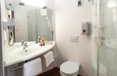 Brives-Charensac Hotel | Deltour Hotel Le Puy En Velay