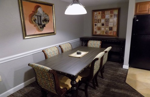 Lake Buena Vista Condo | DELUXE 2 BDRM/2 BATH BONNET CREEK INSIDE DISNEY WORLD SLEEPS 8