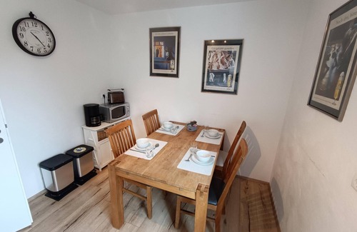 Landstuhl Apartment | Deluxe Apartment 1 - Am Rathaus 2