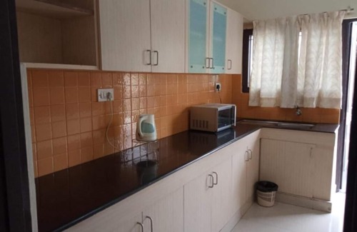 Bengaluru Apartment | Deluxe Apartment #6 at Regal Business Suitesn