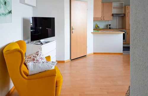 Rorschach Apartment | Deluxe Apartment at Lakeside