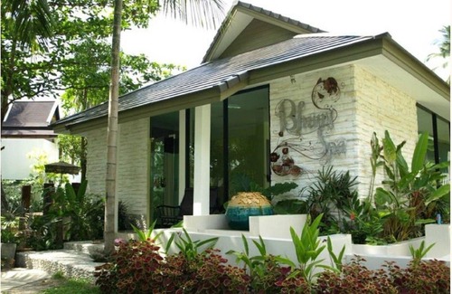 Ko Chang House | Deluxe bungalow with garden view