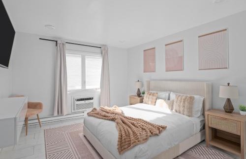 North Bergen Apartment | Deluxe Condo with free Parking 20 Min to NYC