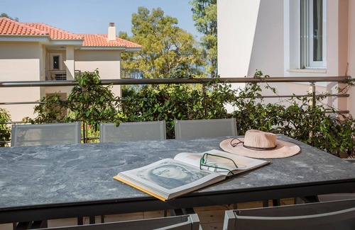 Karavomylos Villa | Deluxe Kefalonia Apartment | Apartment Paeonia | 3 Bedroom | Pool | Sea View |.