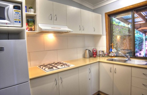 Moreton Bay Region House | Deluxe King Studio - Cedar