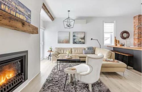 Perth Apartment | Deluxe Loft - Amazing Terrace with Stunning Water View