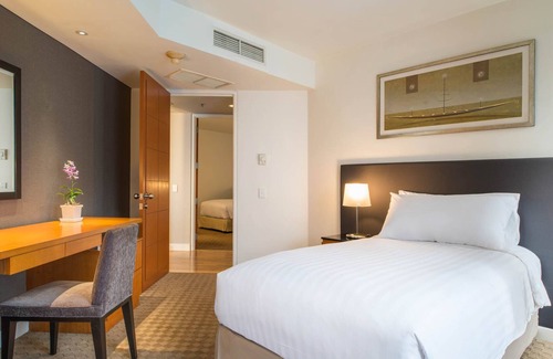 Chong Nonsi House | Deluxe Three Bedroom -Room Only