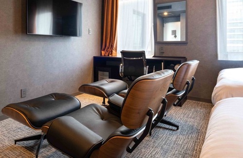 Naka Ward House | Deluxe Twin mini theater VS | EN x Standard Pla / Hamamatsu Shizuoka