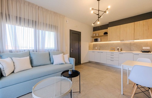 Agios Nikolaos Apartment | DeMar No 2 by RentalsPro - Agios Nikolaos