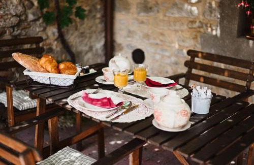 Mirepoix Bed & Breakfast | Demeure de la Carmine, sejour bien-etre d'exception, piscine, hammam, champagne