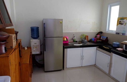 Wirobrajan House | deMulya Guesthouse, FREE motorbike and bicycle.