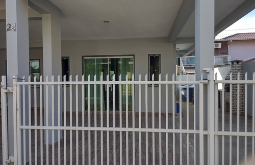 Penha Apartment | Denir and Karla apartments (near Beto Carrero Park)
