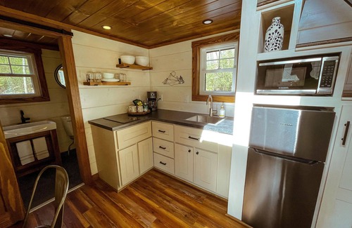 Old Fort Cabin | Dense foliage, rolling currents of Newberry Creek the perfect place to relax.
