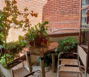 Santa Cruz Apartment | DEPARTAMENTO UNA HABITACIÓN con BALCON La Boheme Garden