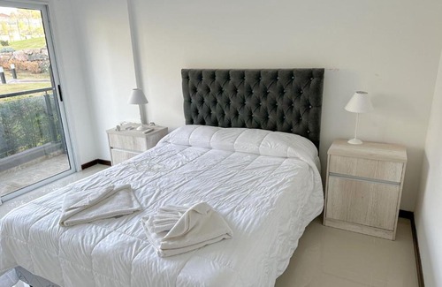 Villa Parque Siquiman Apartment | Departamento Veneto Village - B