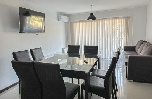 Villa Parque Siquiman Apartment | Departamento Veneto Village - B