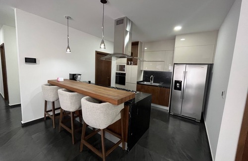 Zapopan Apartment | Departamento de 2 recamaras a 10 min de parque metropolitano.n