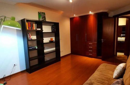 Quito Apartment | Departamento frente al Centro Corporativo Ekopark