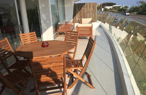 Manatiales Apartment | Depto 203 Edificio Bikini Beach, Manantiales