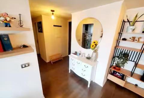 Nunoa Apartment | Depto full cercano a plaza Ñuñoa y metro Villa Frei, parking, piscina