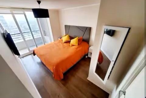 Nunoa Apartment | Depto full cercano a plaza Ñuñoa y metro Villa Frei, parking, piscina