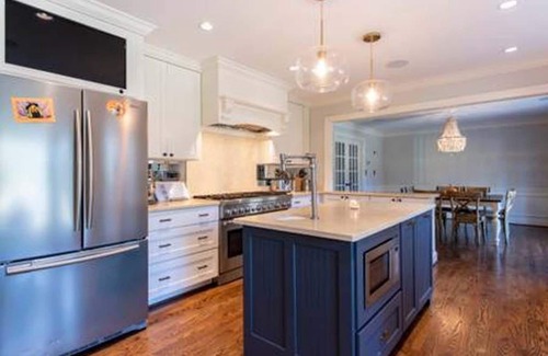 Glenview Manor House | Derby Home from home