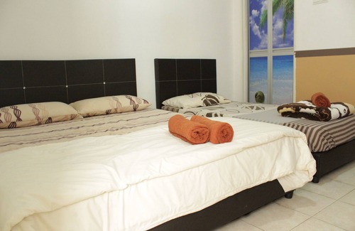 Taman Desa Tebrau House | DesaTebrau NewStar Homestay - Wedding Bridal House