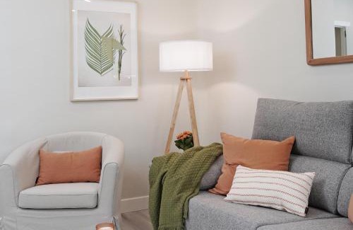 Figares Apartment | Descubre la Magia de Granada en este apartamento