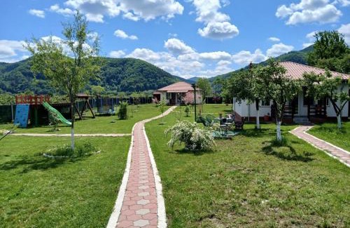 Viisoara House | Desculti prin iarba- la 6,6 km de centrul Piatra Neamt