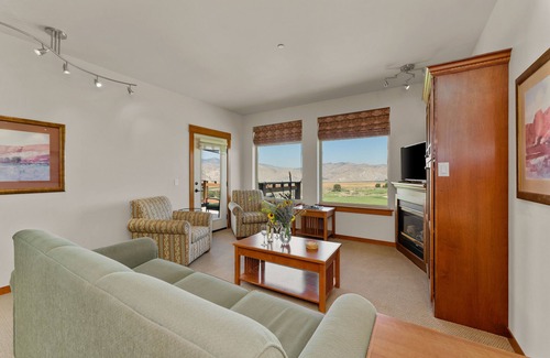 Orondo Apartment | Desert Canyon Golf Resort