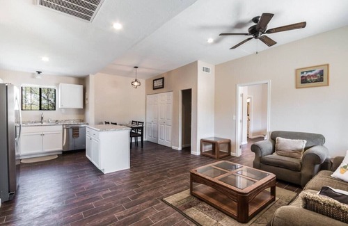 Saguaro Shadows House | Desert Getaway 2 Bedroom Guest House