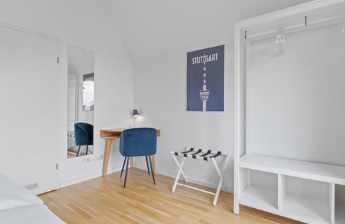 Leinfelden-Echterdingen Apartment | Design-Apartment - Küche - Balkon - Tiefgarage