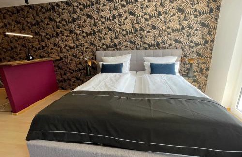 Stuhlinger Old Town Apartment | Design Apartment Catch Me If You Can